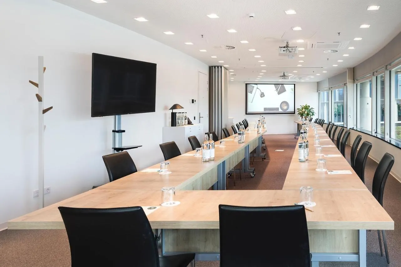 Innside By Melia Amsterdam 4*,